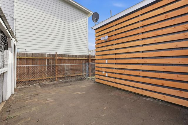 3928 W Longfellow Ave, Spokane, WA 99205