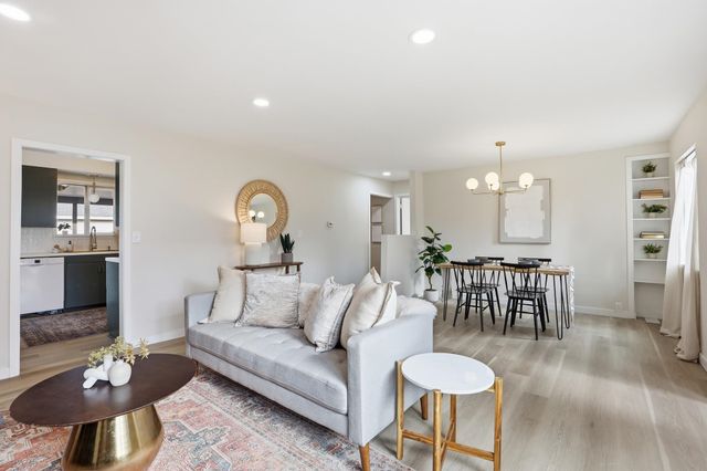 3928 W Longfellow Ave, Spokane, WA 99205