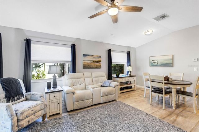 248 51ST STREET CIRCLE E, Palmetto, FL 34221