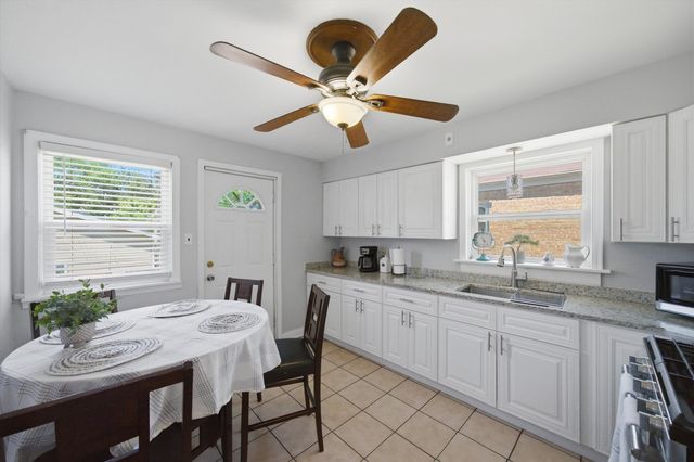 3448 W 73rd Street, Chicago, IL 60629