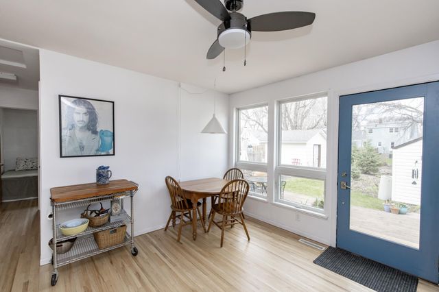 433 Elmwood Avenue S, Fargo, ND 58103