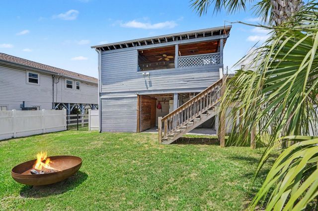 314 26th Ave N, North Myrtle Beach, SC 29582