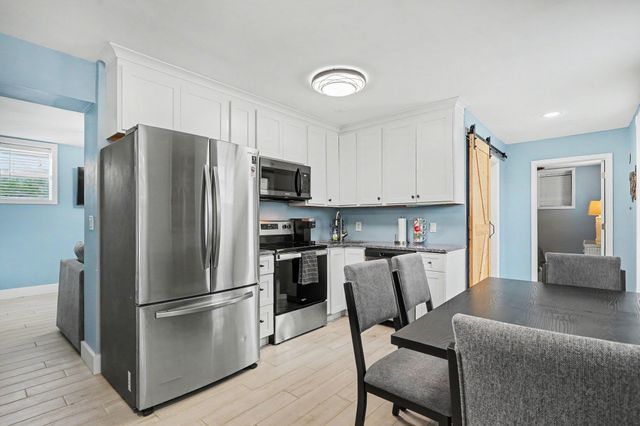 314 26th Ave N, North Myrtle Beach, SC 29582