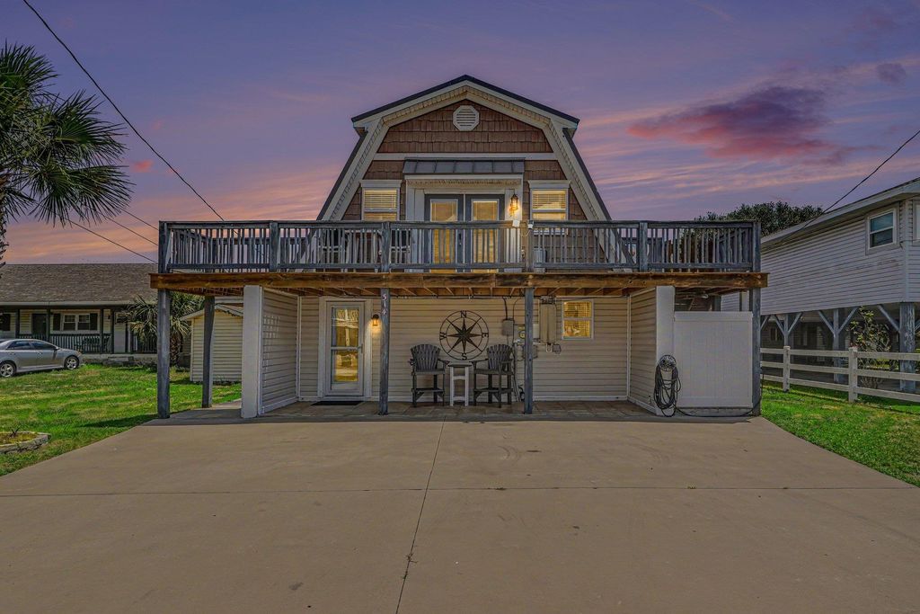 314 26th Ave N, North Myrtle Beach, SC 29582