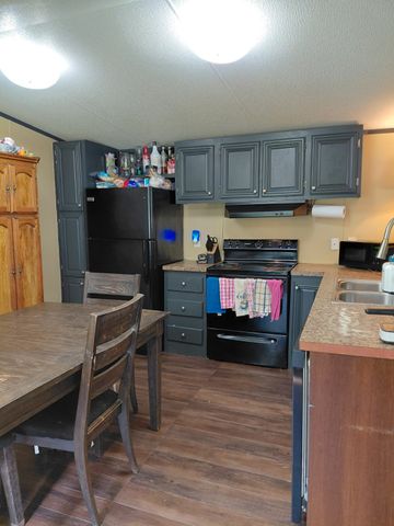 10855 Winrock Road, Mooringsport, LA 71060