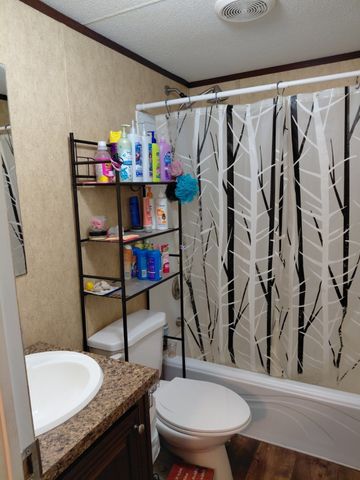 10855 Winrock Road, Mooringsport, LA 71060