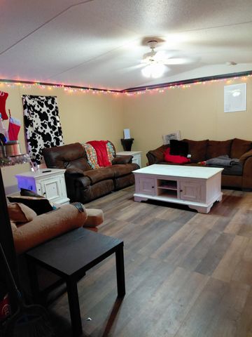 10855 Winrock Road, Mooringsport, LA 71060