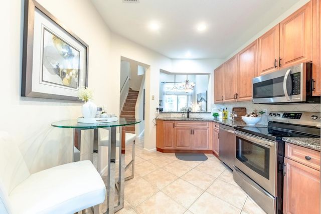 5658 NW 125th Avenue, Parkland, FL 33076