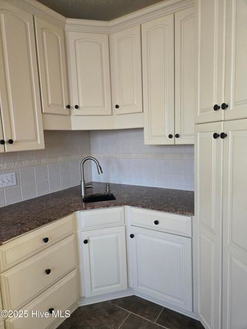 101 Windsor Circle SW, Ocean Isle Beach, NC 28469