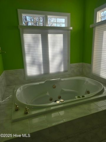 101 Windsor Circle SW, Ocean Isle Beach, NC 28469