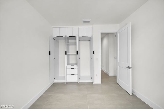 332 SW 26th AVE, Cape Coral, FL 33991