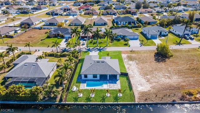 332 SW 26th AVE, Cape Coral, FL 33991