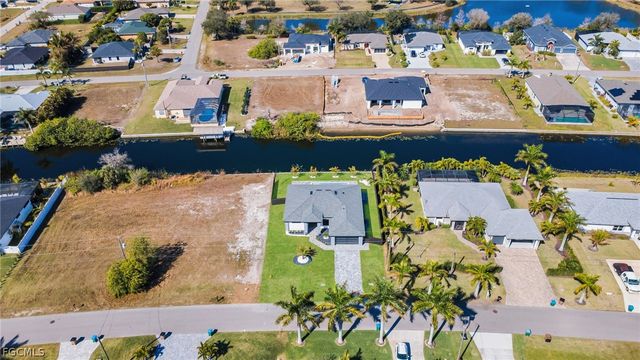 332 SW 26th AVE, Cape Coral, FL 33991
