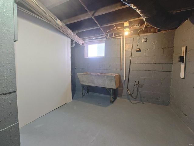 301 N Starke Street, Hamlet, IN 46532