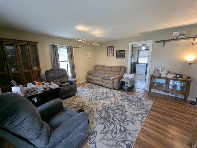 1410 Kenwood Avenue, Fort Wayne, IN 46805