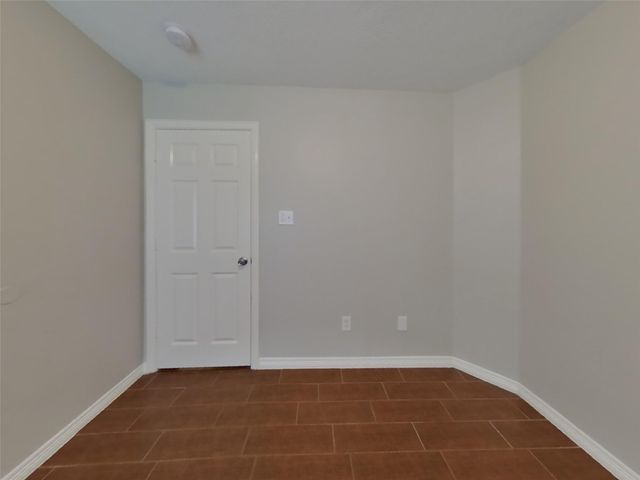 138 Snug Harbor Drive, Conroe, TX 77356