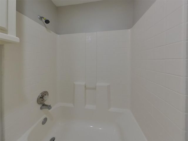 138 Snug Harbor Drive, Conroe, TX 77356