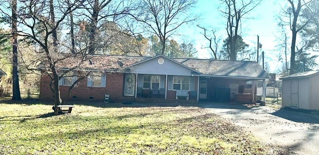 108 Woodshire Drive, Boiling Springs, SC 29316