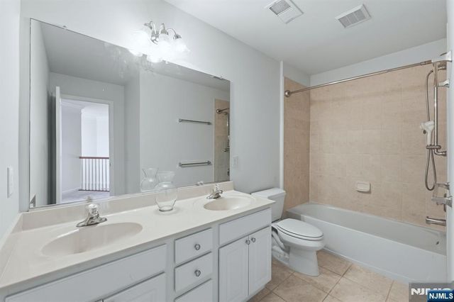 96 Hickory Hill Boulevard 1205, Totowa, NJ 07512