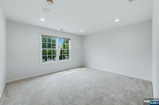 96 Hickory Hill Boulevard 1205, Totowa, NJ 07512