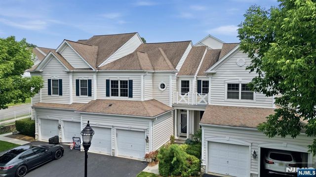 96 Hickory Hill Boulevard 1205, Totowa, NJ 07512