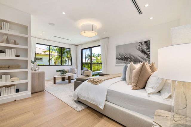 260 Everglade Avenue, Palm Beach, FL 33480