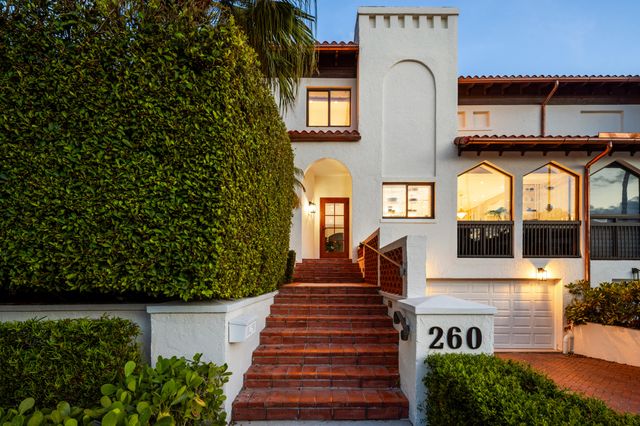 260 Everglade Avenue, Palm Beach, FL 33480