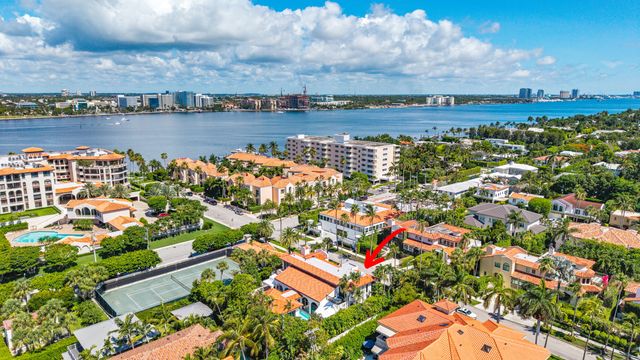 260 Everglade Avenue, Palm Beach, FL 33480