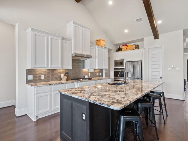 605 Ashbrook Ridge Lane, Pinehurst, TX 77362