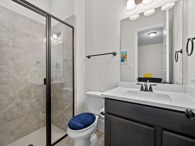 605 Ashbrook Ridge Lane, Pinehurst, TX 77362