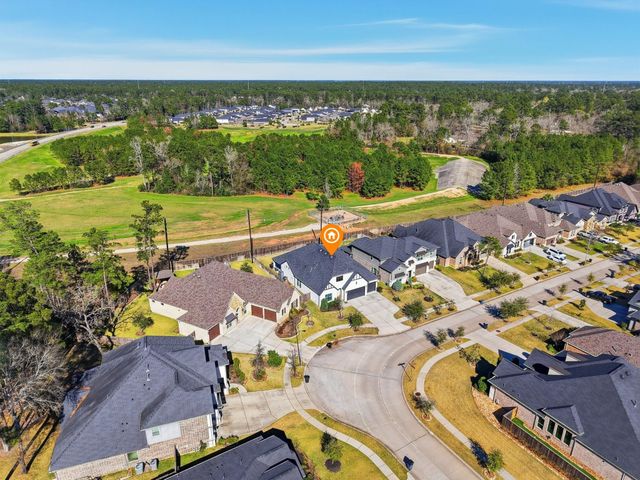 605 Ashbrook Ridge Lane, Pinehurst, TX 77362