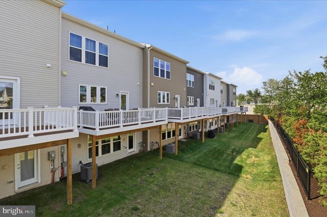 15032 JAXTON SQUARE LN, Haymarket, VA 20169