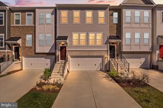 15032 JAXTON SQUARE LN, Haymarket, VA 20169