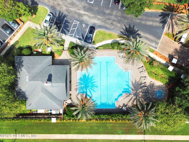 4480 DEERWOOD LAKE Parkway 641, Jacksonville, FL 32216