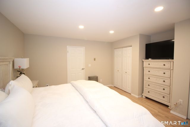 30 Maple Tree Avenue I, Stamford, CT 06906