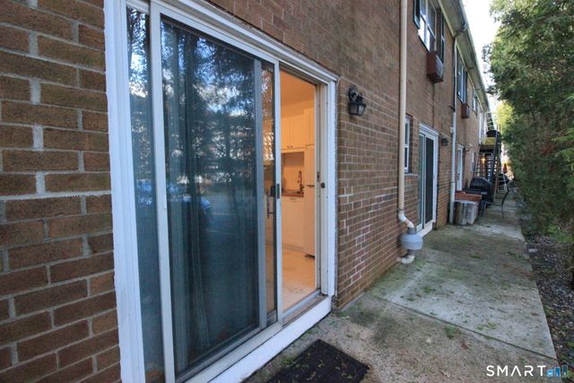 30 Maple Tree Avenue I, Stamford, CT 06906