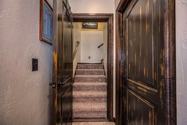 690 SW 12th Street, Moore, OK 73160