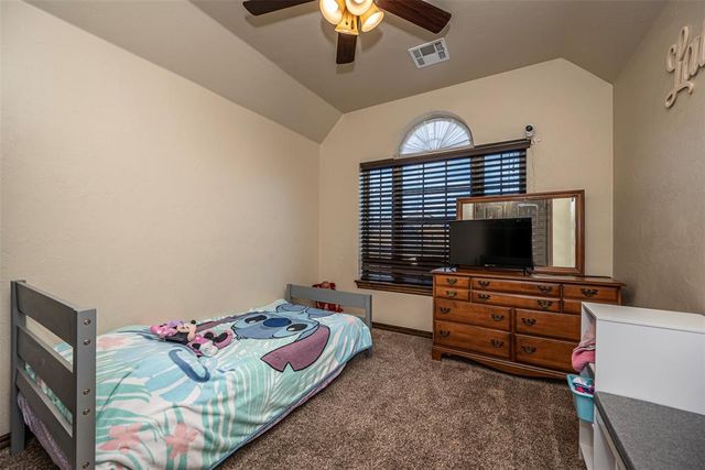 690 SW 12th Street, Moore, OK 73160