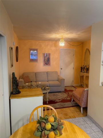 97-07 63rd Road 9F, Rego Park, NY 11374