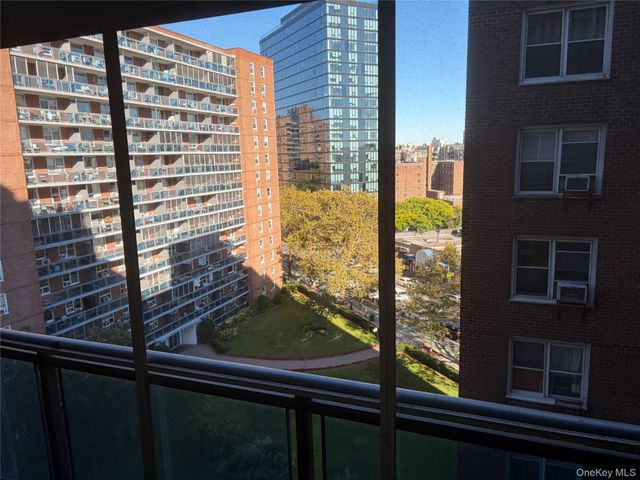 97-07 63rd Road 9F, Rego Park, NY 11374