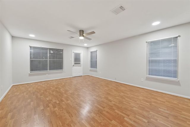 21907 Willow Downs Drive, Tomball, TX 77375