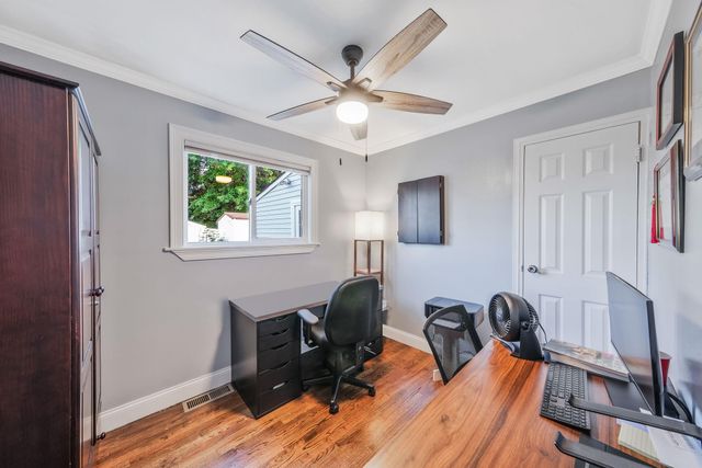 1402 Wave Avenue, Medford, NY 11763