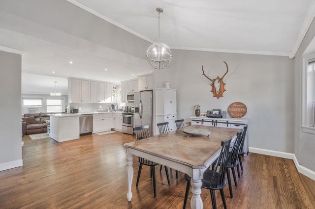 1402 Wave Avenue, Medford, NY 11763