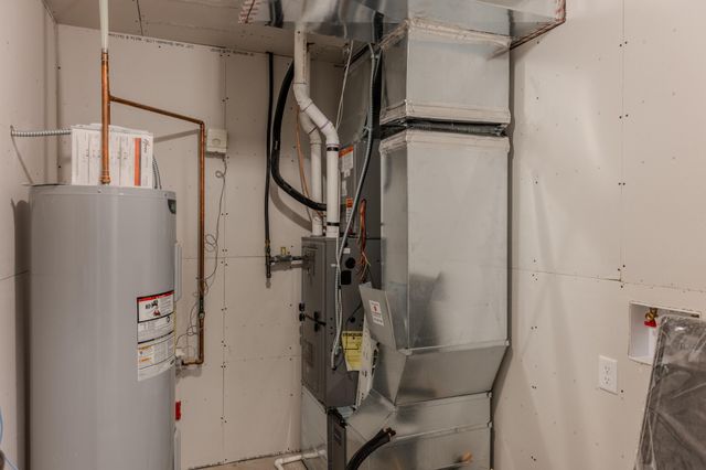 6265 86th Avenue S, Horace, ND 58047