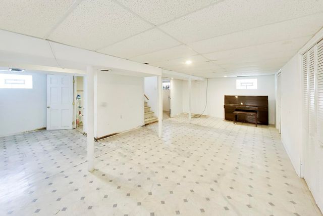 423 Frederick Avenue, Bellwood, IL 60104