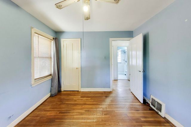 423 Frederick Avenue, Bellwood, IL 60104