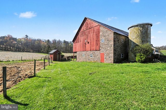 252 BERMUDIAN CHURCH RD, East Berlin, PA 17316