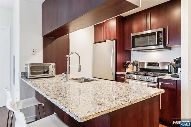 1215 Hudson Park 1215, Edgewater, NJ 07020