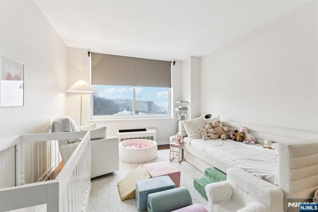 1215 Hudson Park 1215, Edgewater, NJ 07020