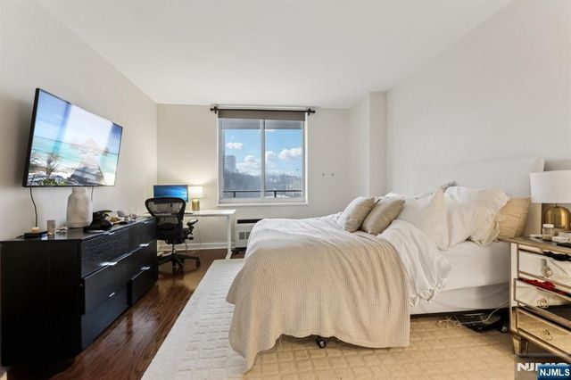 1215 Hudson Park 1215, Edgewater, NJ 07020